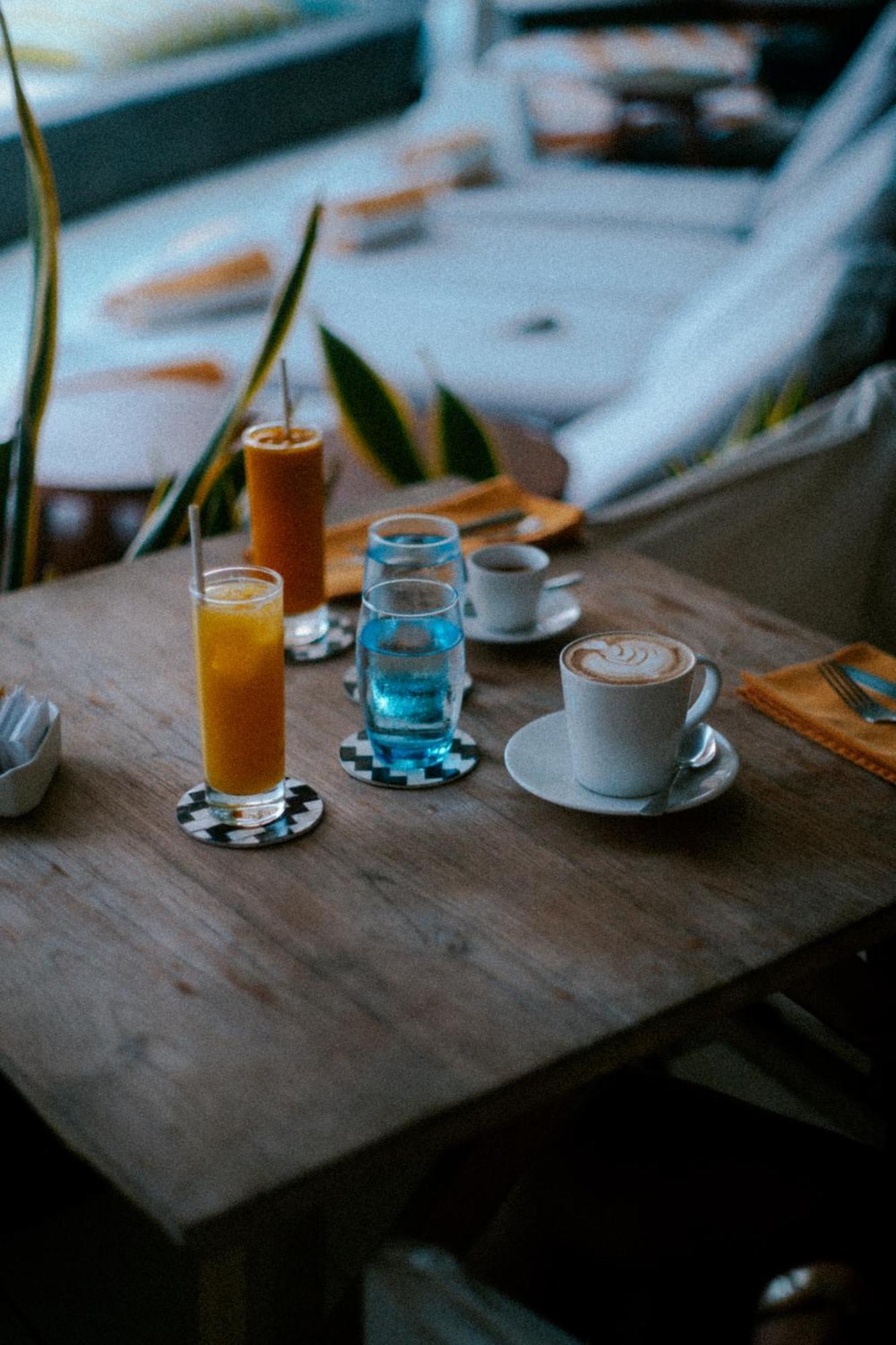 Bombora Medewi Hotel Pulukan Ngoại thất bức ảnh
